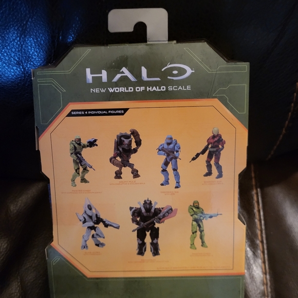 Halo Infinite Series 4 Frederic-104 w/ DMR. Brand New. - Picture 2 of 6
